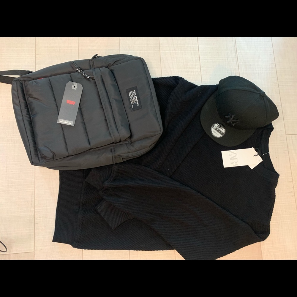 Zara men’s size medium. Perfect for Fall. Quality.